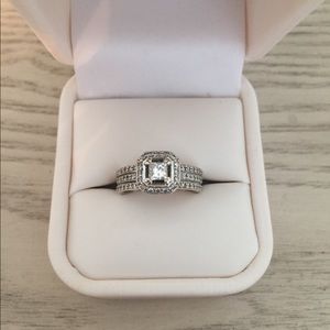 Wedding/Engagement set